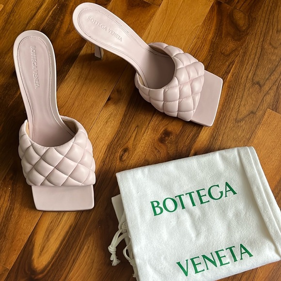 Bottega Veneta Padded Slide Sandals, NEW - Picture 3 of 17